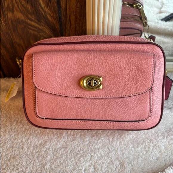 Coach Willow Camera Bag in Colorblock Leather Crossbody Candy Pink NWT - Picture 2 of 9